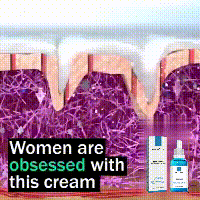 Illustration of women obsessed with skincare cream, highlighting the Blue Copper Peptide Muscle Base Solution for skin repair and anti-aging