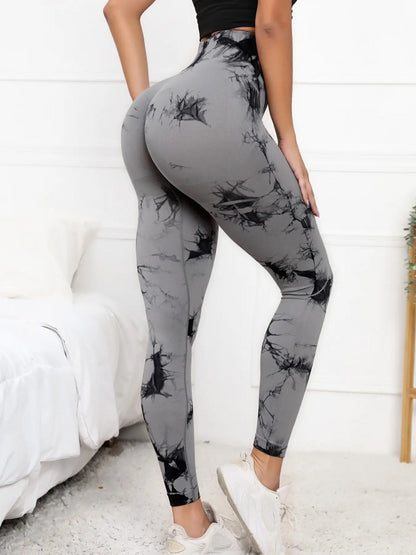 Scrunch leggings women in gray tie-dye with high waist and compression fit for tummy control and butt lift. Ideal for yoga and gym workouts.