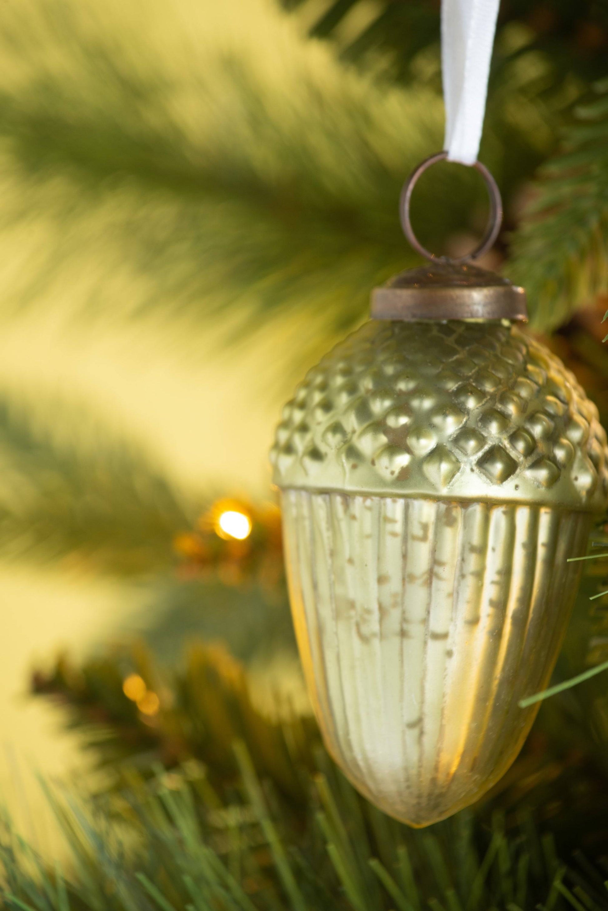 2.3x2.3x3.5' Tear Drop Ornament, Glass Decorative Hanging Christmas Tree Ornaments for Holiday Party Decorations, Set of 12 Default