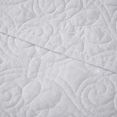 Detailed view of stitching pattern on white oversized quilted throw 60x70, highlighting the soft cotton texture and elegant design.