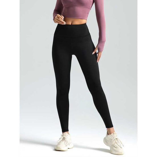 MLNshops MT20 Yoga Leggings in black featuring high waistband and 4D stretch fabric, ideal for fitness and yoga sessions.