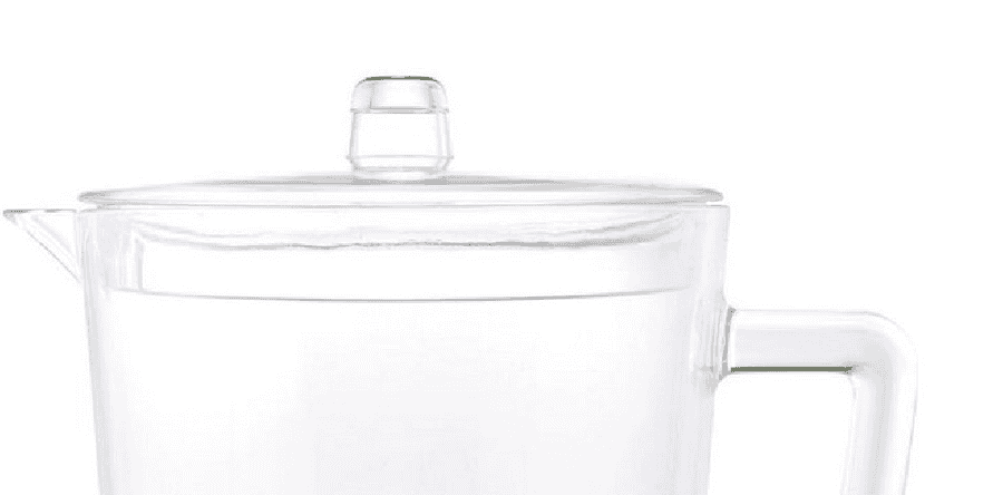 Close-up of the BPA Free Drink Pitcher lid with easy-pour spout, highlighting its secure fit and transparent design for spill-free serving.