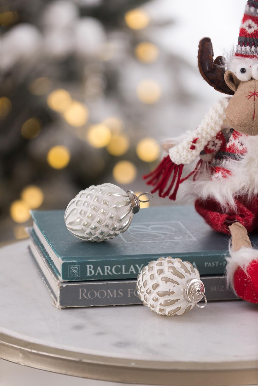 D3.3x3.5'H Christmas Ball Ornaments, Glass Decorative Hanging Ball Christmas Tree Ornaments for Holiday Party Decorations, Set of 12