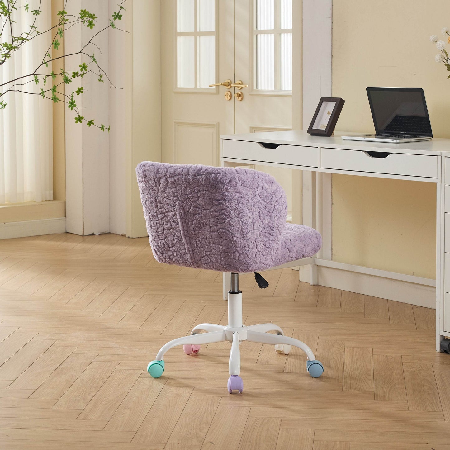 MLNshops violet faux fur office chair - Plush Swivel
