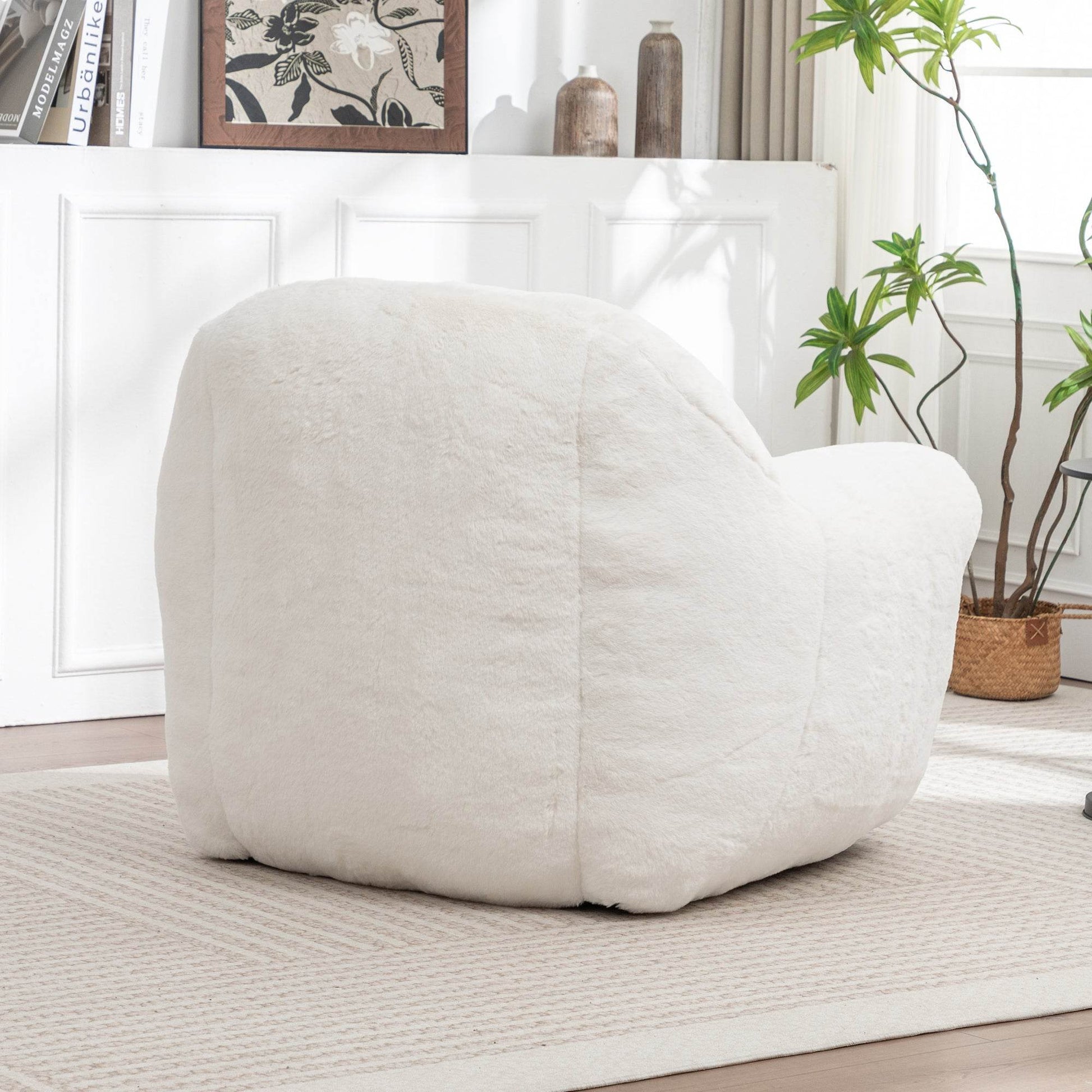 MLNshops Plush Faux Fur white bean bag chair - Cozy