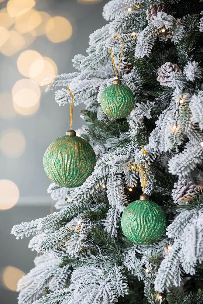Glass Christmas Tree Ornaments Set - 6 Decorative Balls