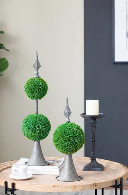 Decorative Boxwood Sphere on Metal Spire Accent