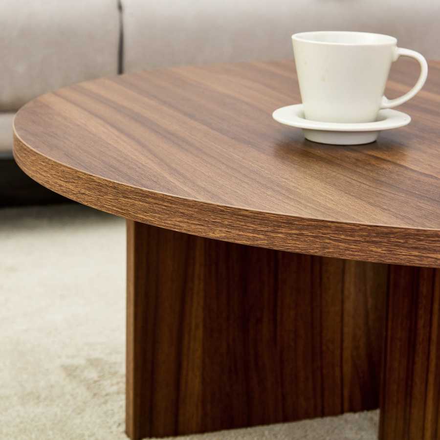 Versatile Walnut-Finished MDF Round Coffee Table