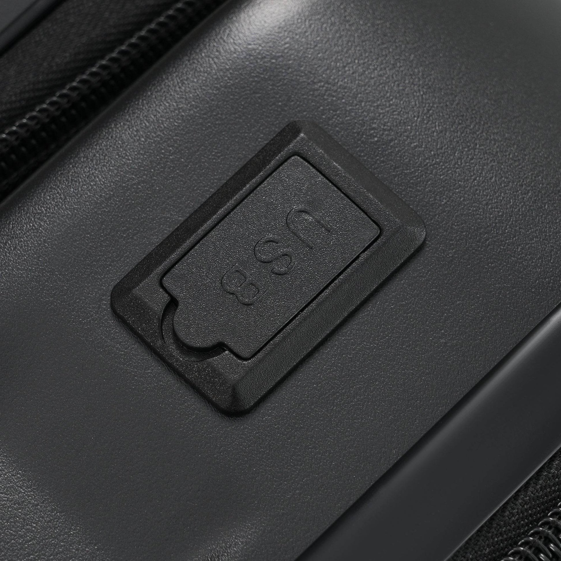 MLNshops Travel Set: carry on suitcase with charging port