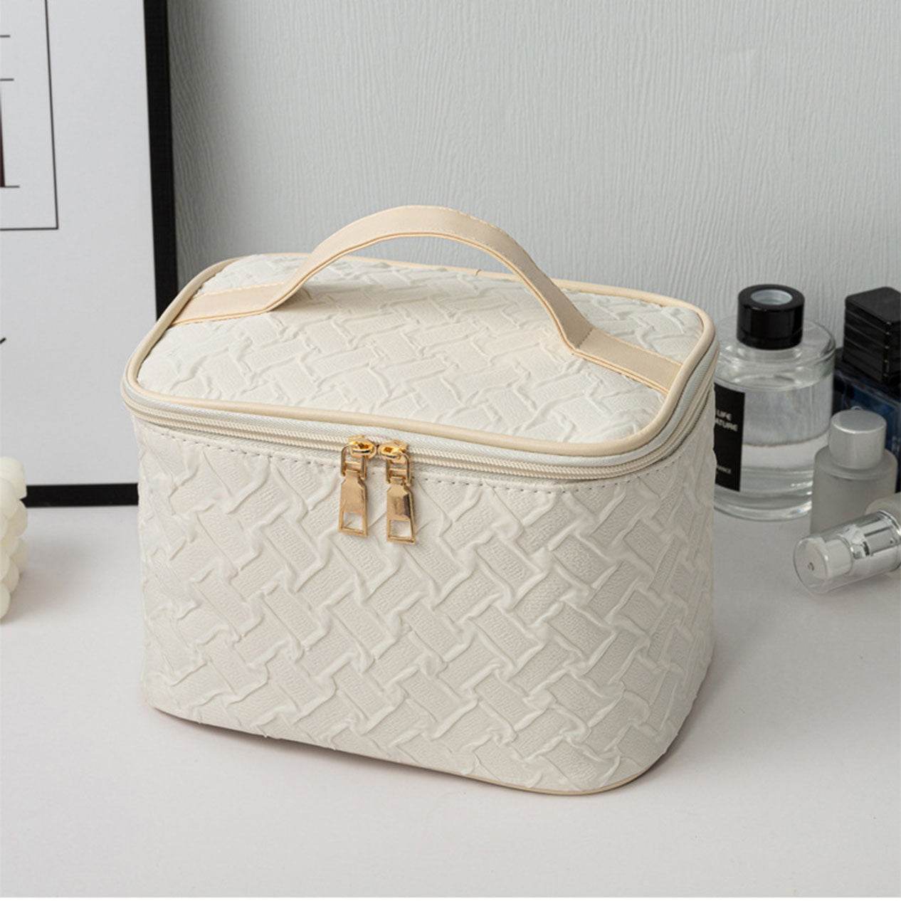 MLNshops Multi-Functional Makeup Case for Beauty Essentials
