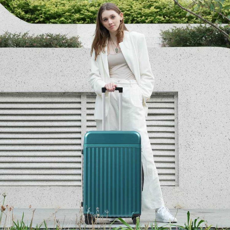 MLNshops expandable hardside suitcase with USB port - 3pc