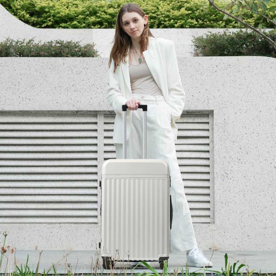 MLNshops 3 piece hardside suitcase with USB port - TSA Lock