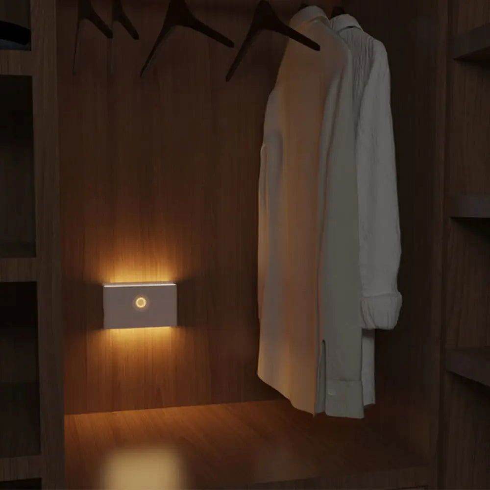 MLNshops USB Rechargeable Night Light with Motion Sensor
