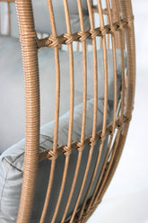 MLNshops Wicker Egg Chair with Footstool - Stylish Relaxation